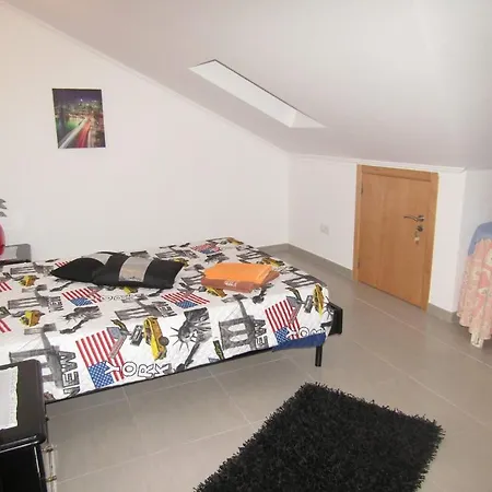 Aguas Furtadas Mario Fanha Apartmán *